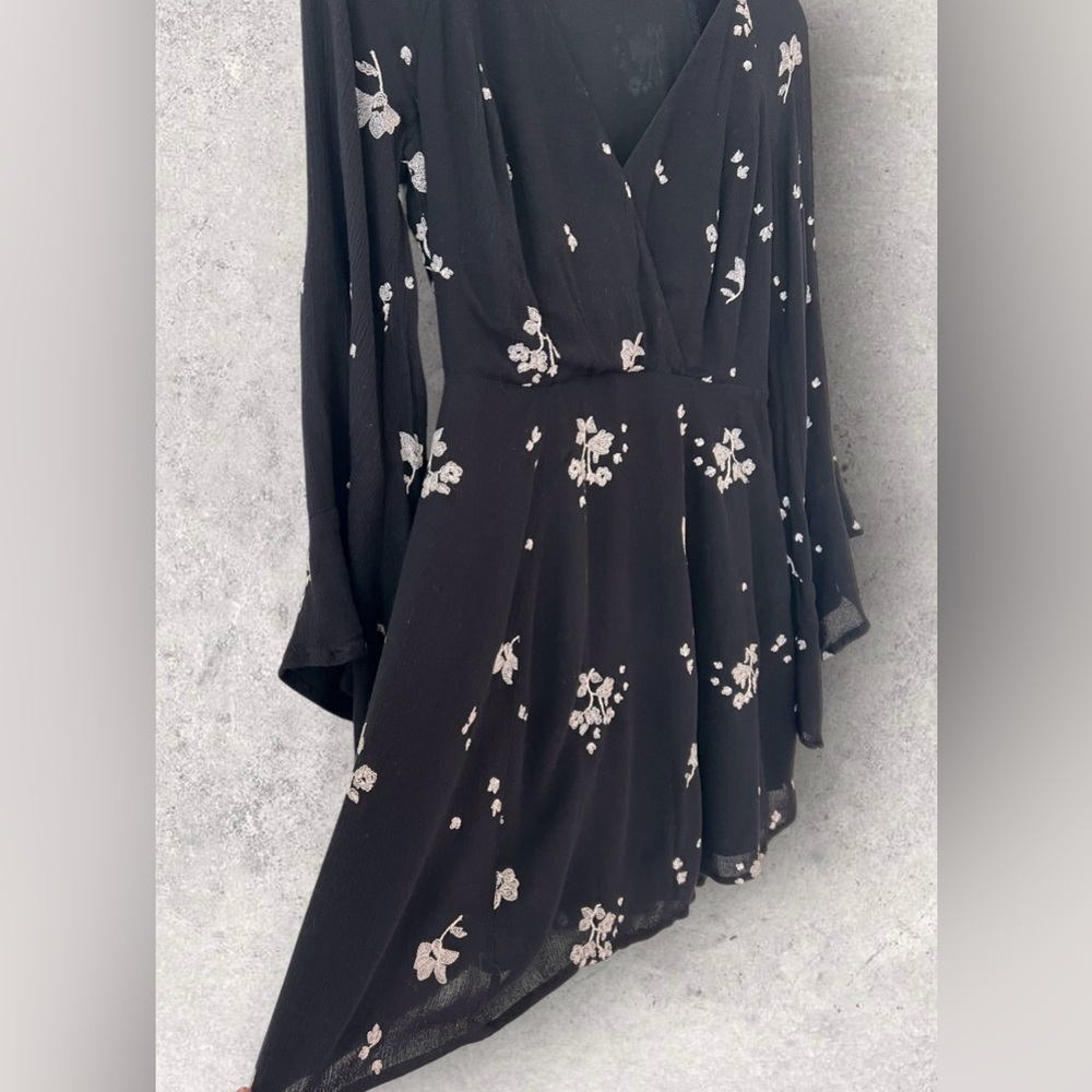 Free People Jasmine Embroidered Floral Bell Sleeve Mini Dress Size 4 - Picture 8 of 11